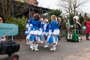 Bild 45 - Latuff 2016 Umzug